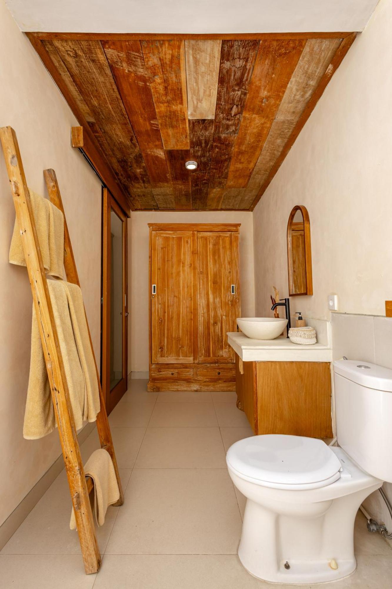 The Pink Joglo, A Cheerful 3Bdr Villa W/Pool And Rice-Field View. Dalung  Exterior foto